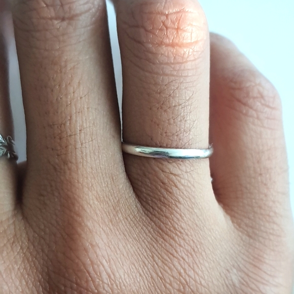 Ring - Picture 3 of 3